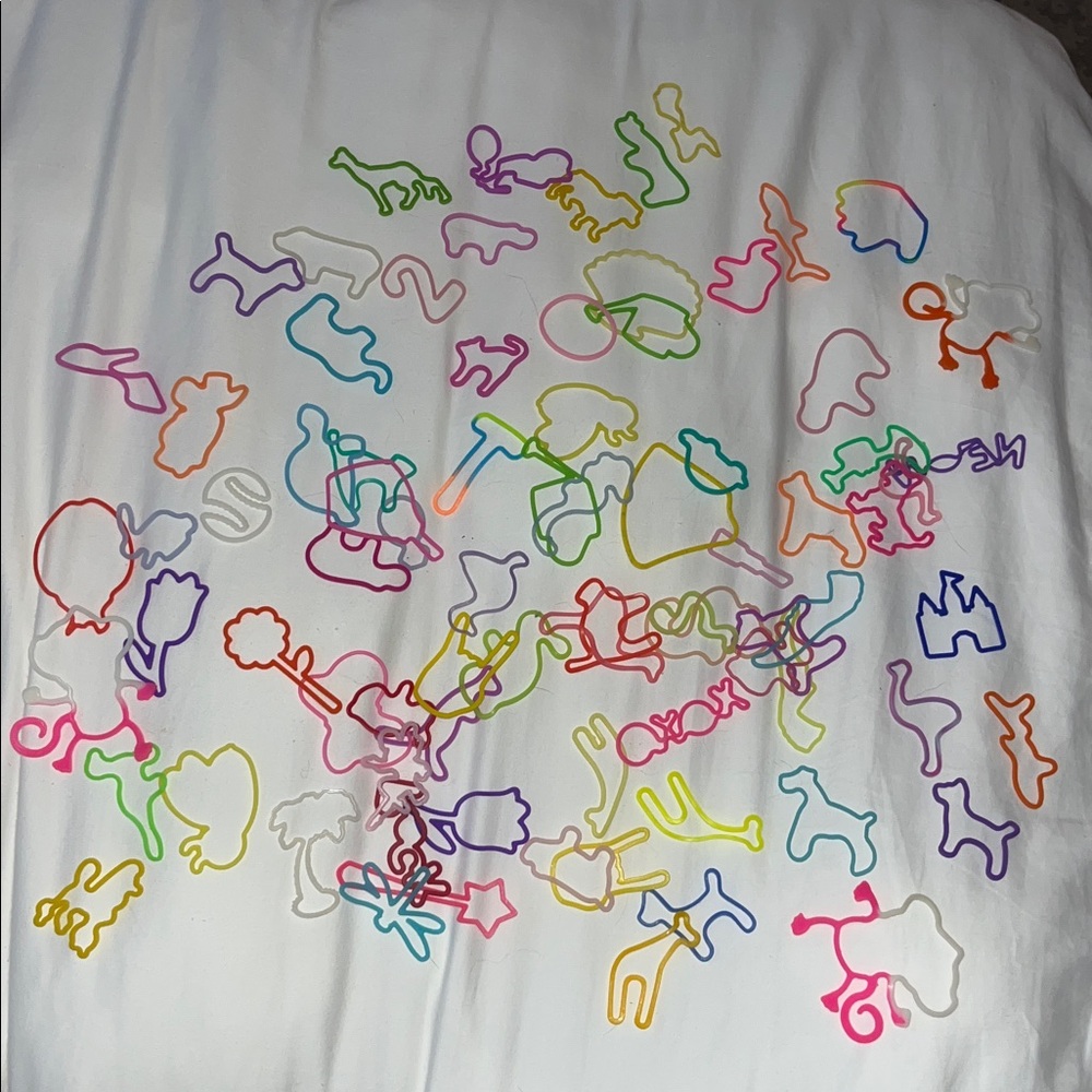 SILLY BANDZ Random Bracelet Pack SILLY BANDZ Random Bracelet Pack SILLY BANDS